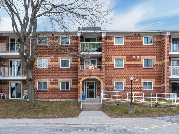 561 Armstrong Rd #202, Kingston, ON K7M 8J9