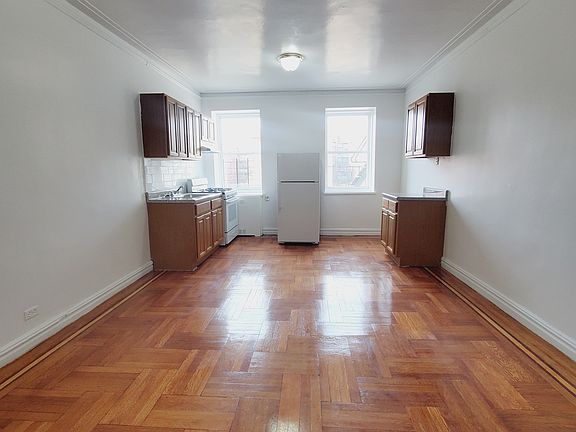 4th image of 711 Walton Ave APT 4J