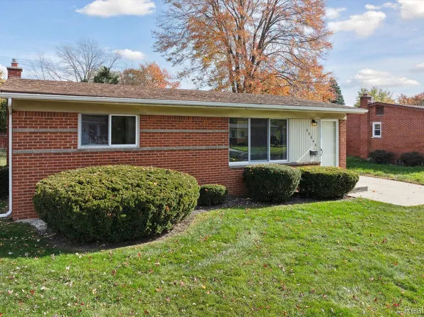 35646 Marrocco St, Clinton Township, MI 48035