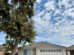 7110 Rogue River Dr, Bakersfield, CA 93313