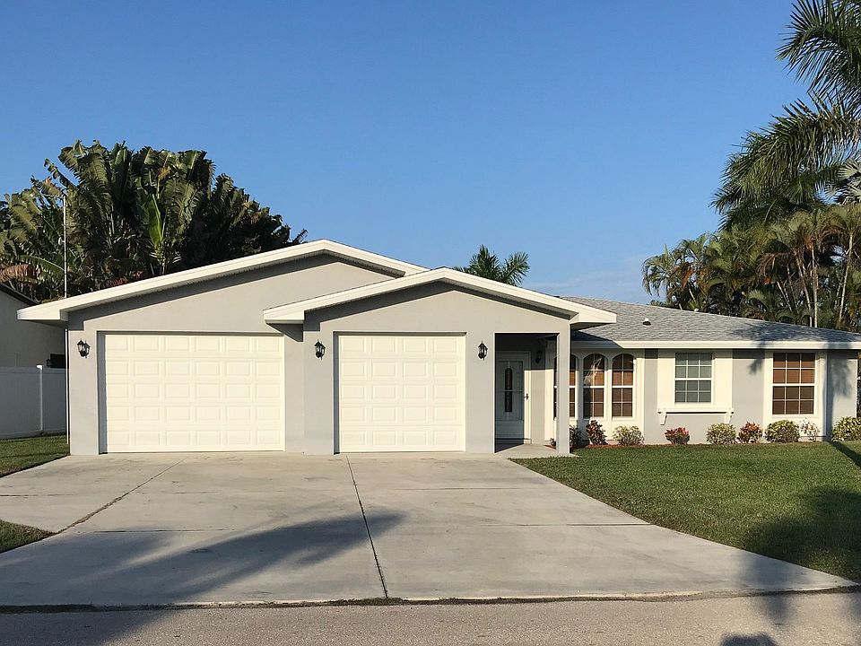 1st image of 418 Grenier Dr