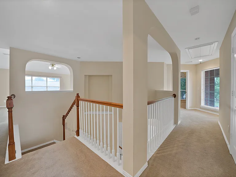 18638 Tall Oak Dr — Photo 25