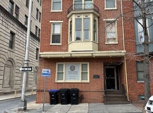 214 Pine St APT 3F, Harrisburg, PA 17101