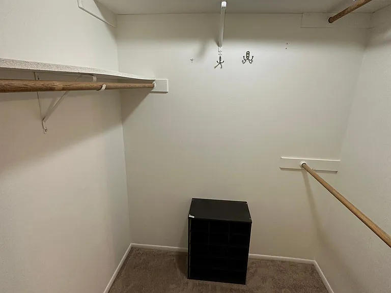 1939 Arvis Cir W — Photo 27