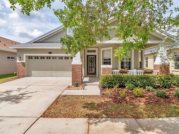 4th image of 18225 Fall Creek Dr