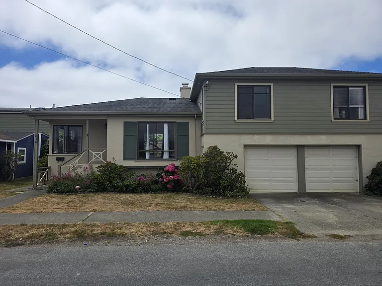 616 Miramontes St — Photo 20