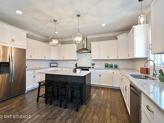 2nd image of 15633 Julies Way