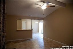 5th image of 704 Meadow Arbor Ln