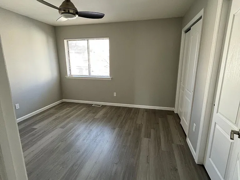 232 Longwood Dr #23-2 — Photo 12
