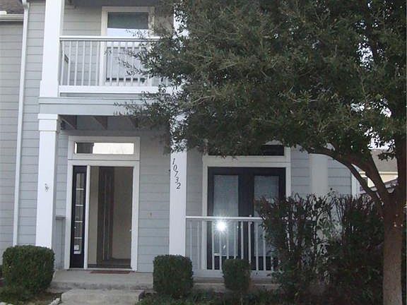 2nd image of 10732 Traymore Dr