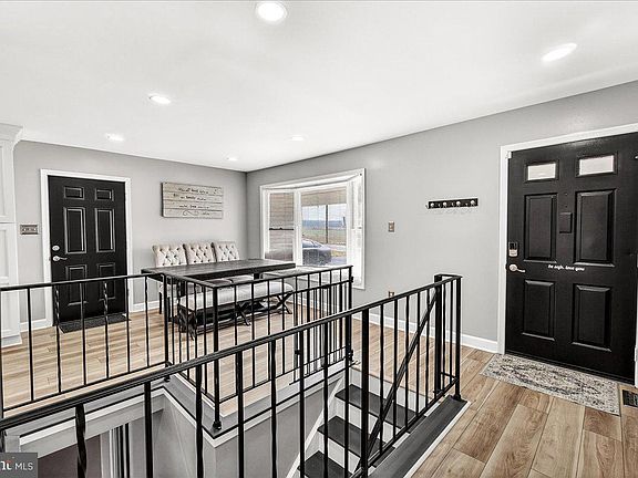 4th image of 8906 Stauffer Rd