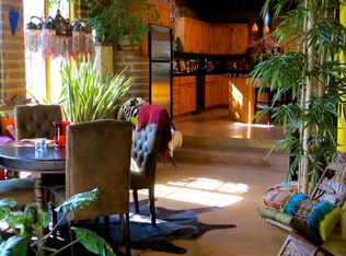 63 Mescalero Trl, Santa Fe, NM 87505