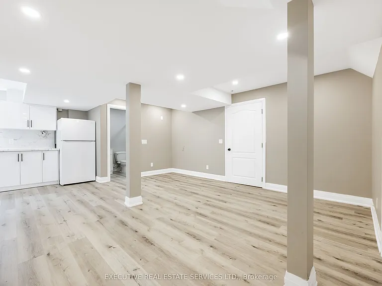 61 Truro Cir N — Photo 11