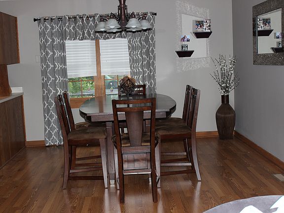 5th image of 17400 N 84th St