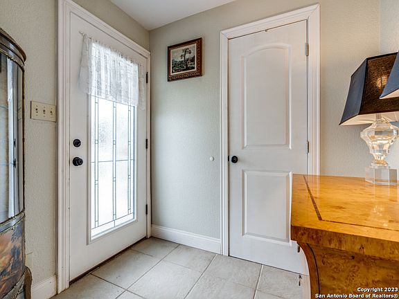 5th image of 105 HAYNES AVE