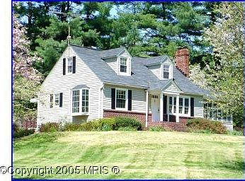 Country living, City convenience - 3 miles from Hunt Valley Shopping Center