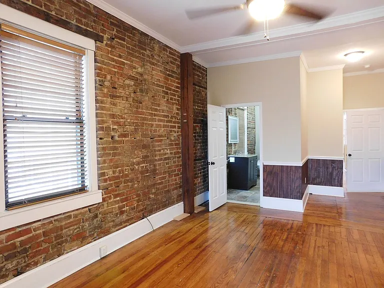 216B Middle St — Photo 14
