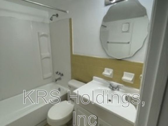 4th image of 1255 Nelson St APT A