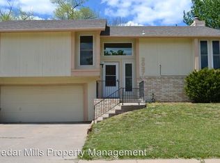 2027 S Flynn Ln, Wichita, KS 67207