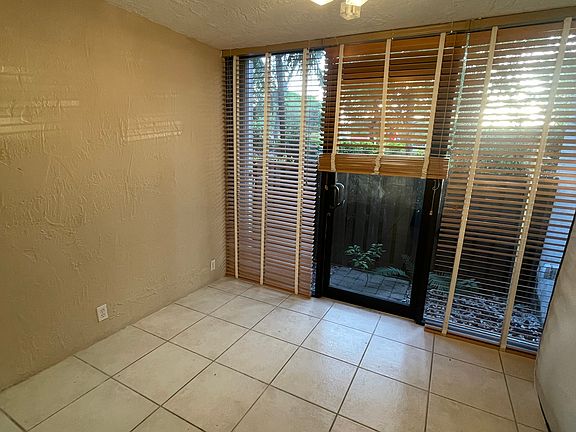 3rd image of 9447 Fountainbleau Blvd #104