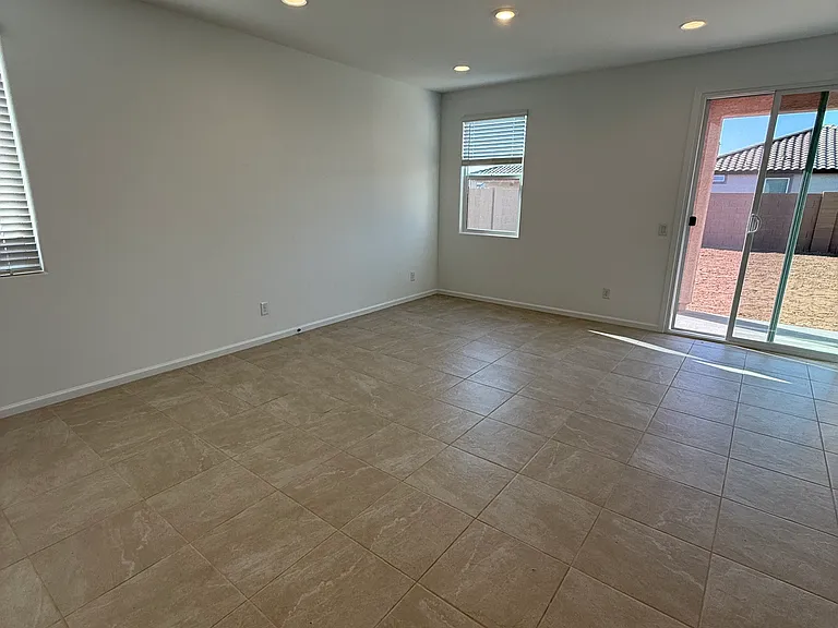 9833 W Monterey Way — Photo 2