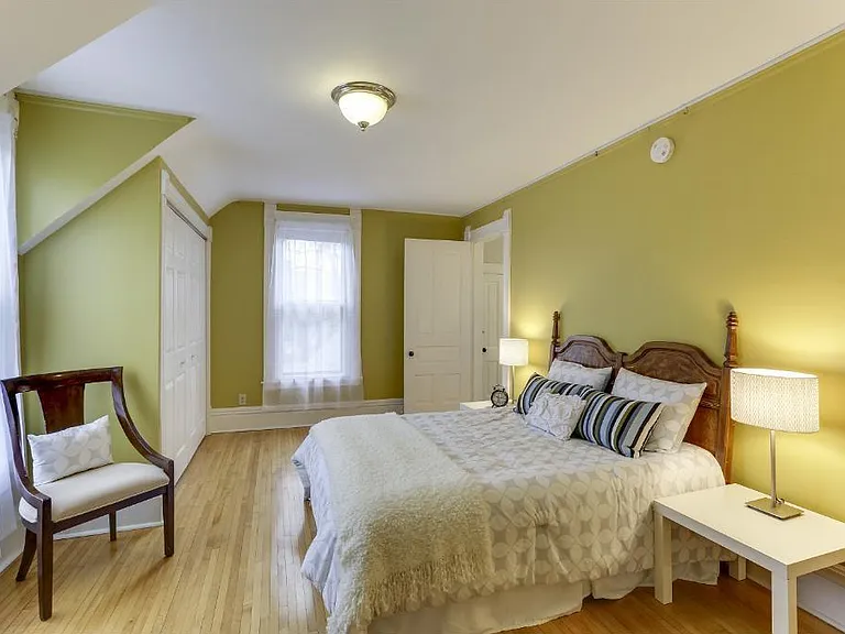 Bedroom #1