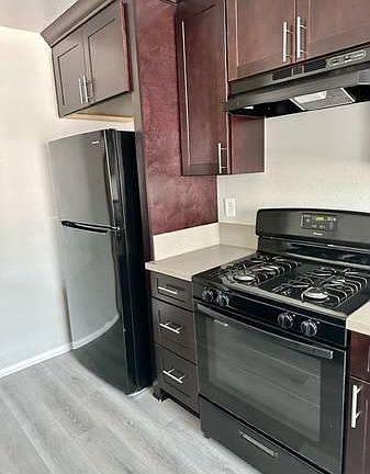2nd image of 374 Shults St #211