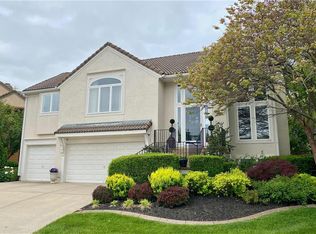 15204 Birch St, Leawood, KS 66224
