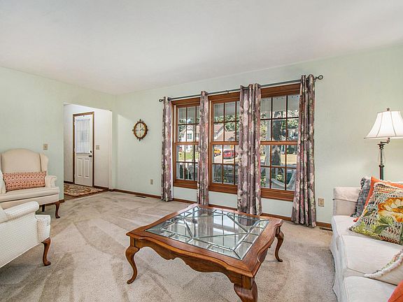 5th image of 1509 Bennington Dr