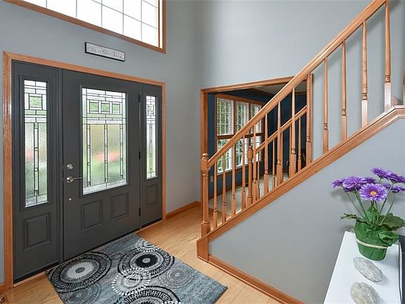 3rd image of 10199 Dayflower Dr
