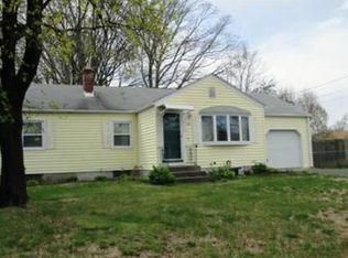 299 Mandalay Rd, Chicopee, MA 01020