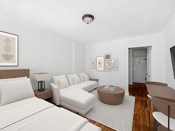 5th image of 210 E 38th St APT 5B