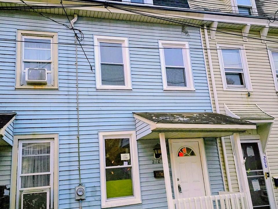 1st image of 210 Washington Street