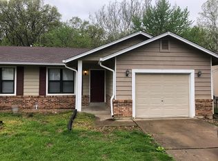 421 Omar Ct, Saint Peters, MO 63376