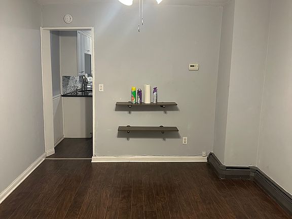 5th image of 936 Huntington Ave #1