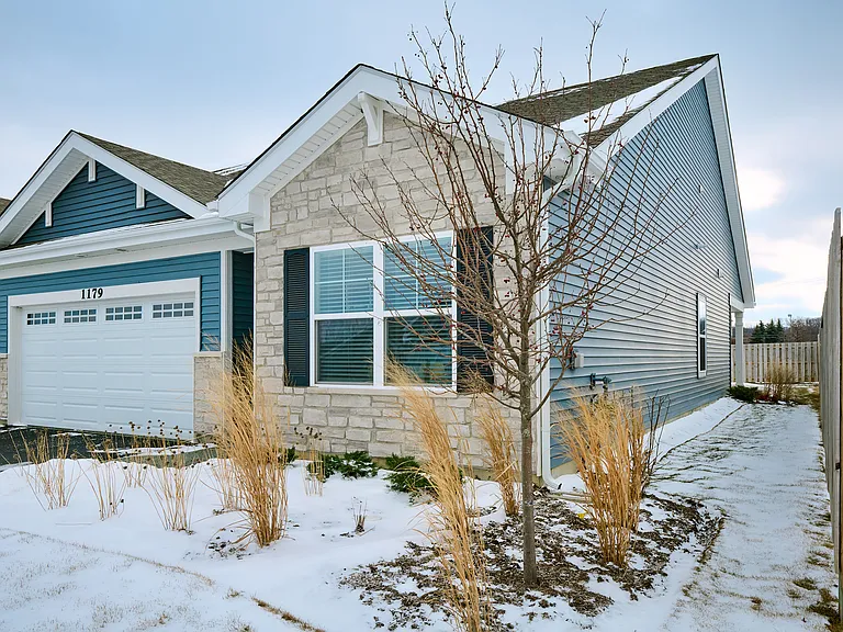 1179 Wood Lily Ln — Photo 2