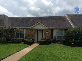 9415 Glen Meadow Ln, Beaumont, TX 77706