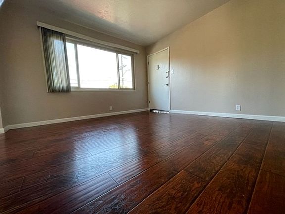 4th image of 3405 Dimond Ave APT 8