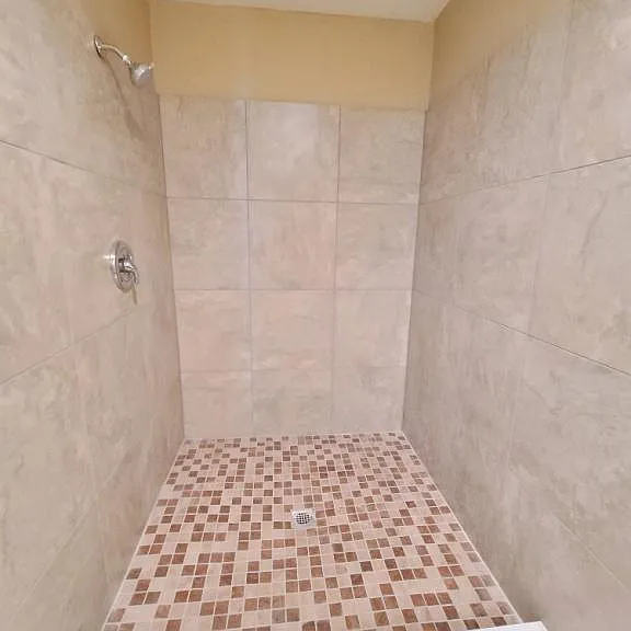 2310 Prime Cir #B — Photo 23