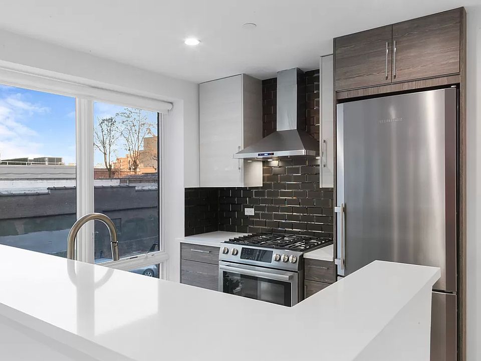 1st image of 47-27 5th St #301