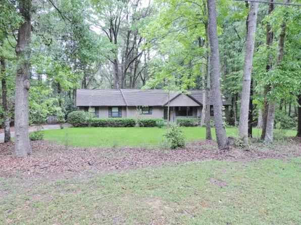 195 Cherokee Cir, Thomasville, GA 31757