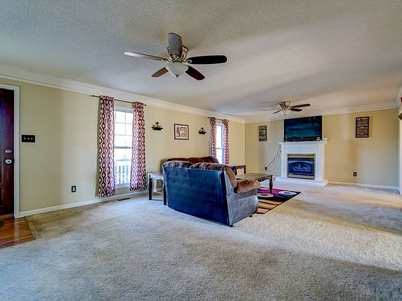 5th image of 4020 Old Spartanburg Hwy