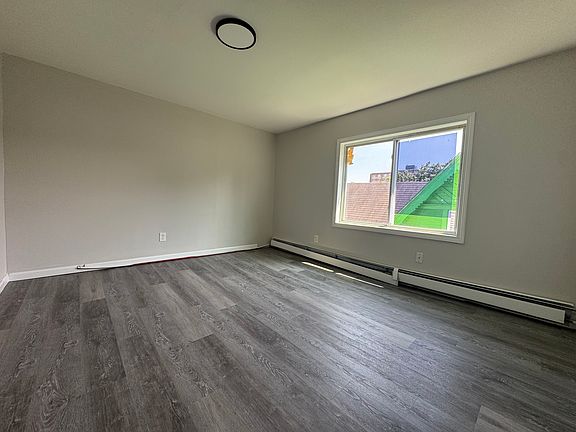 4th image of 124 Central Ave #3C