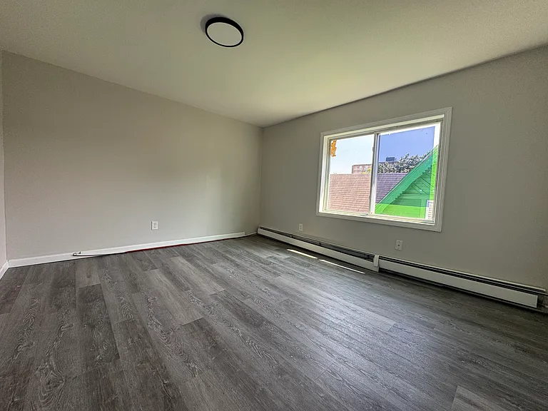 124 Central Ave #3C — Photo 4