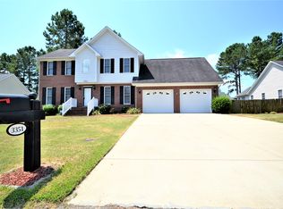 3351 Broomsgrove Dr, Fayetteville, NC 28306