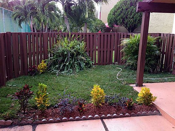 2nd image of 10296 NW 9th Street Cir APT 101