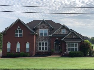 2002 Breckenridge Dr, Mount Juliet, TN 37122