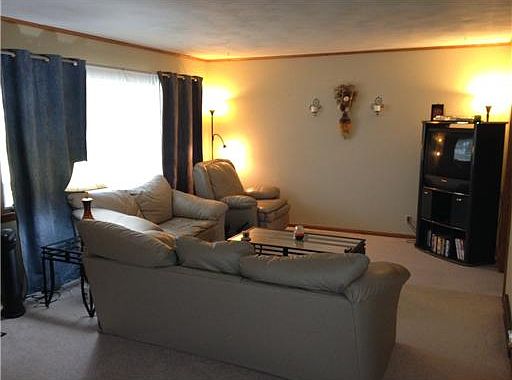 4th image of 627 Soutter Avenue Ct SE