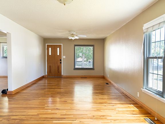 4th image of 646 E Works St