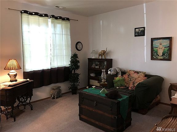 2nd image of 279 Petersen Dr E
